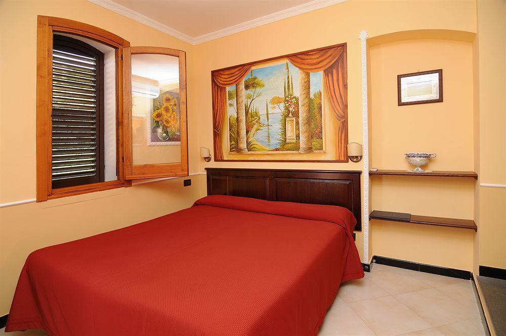 Hotel Villa La Colombaia Agropoli Extérieur photo