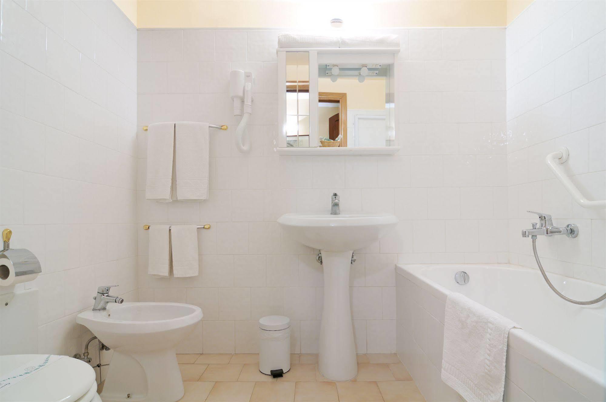 Hotel Villa La Colombaia Agropoli Extérieur photo