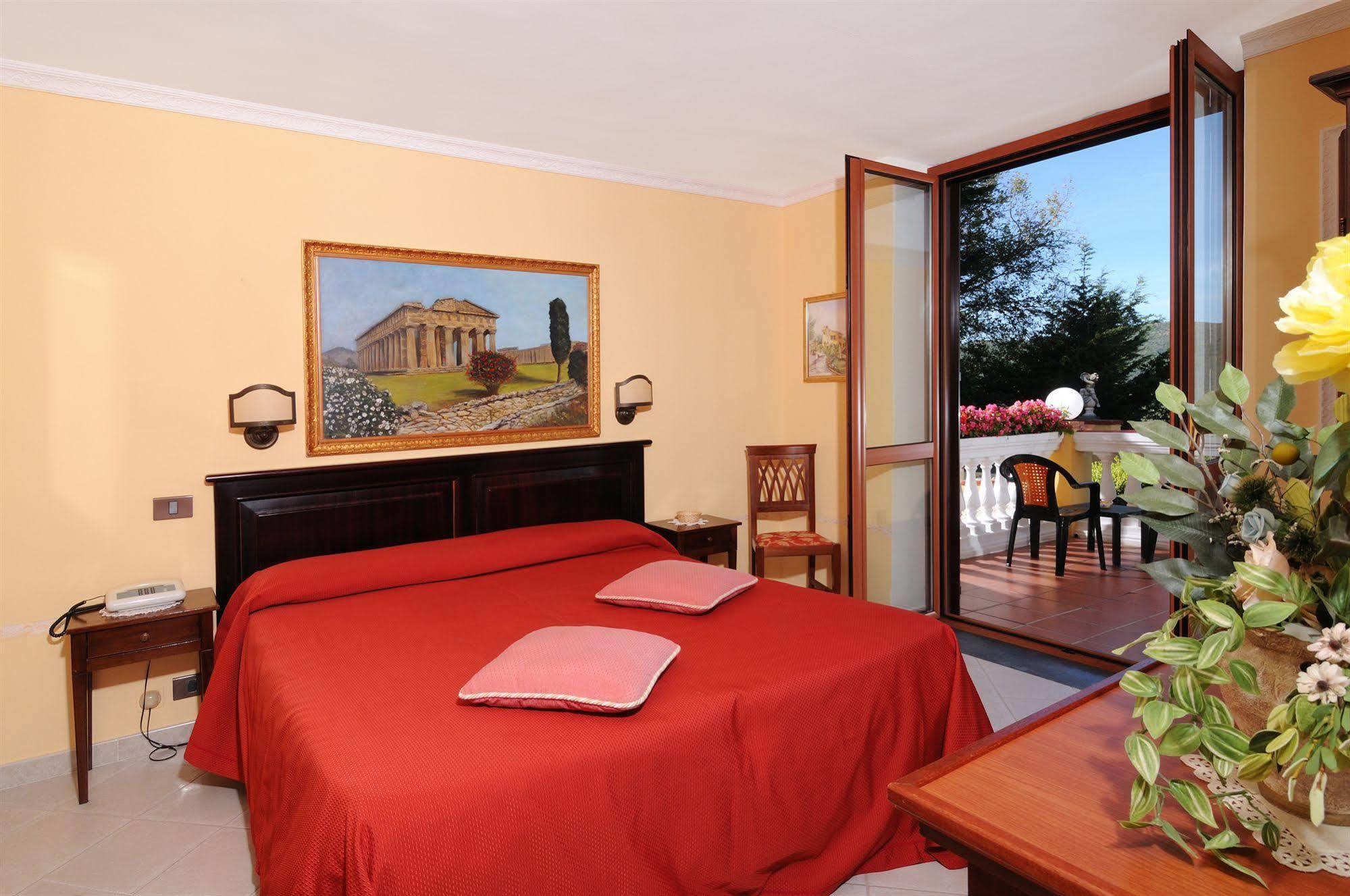 Hotel Villa La Colombaia Agropoli Extérieur photo