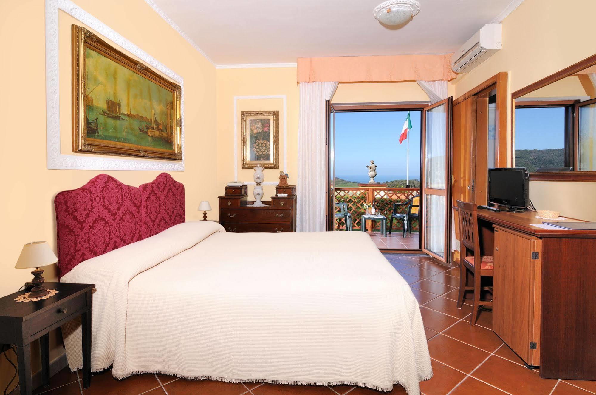 Hotel Villa La Colombaia Agropoli Extérieur photo