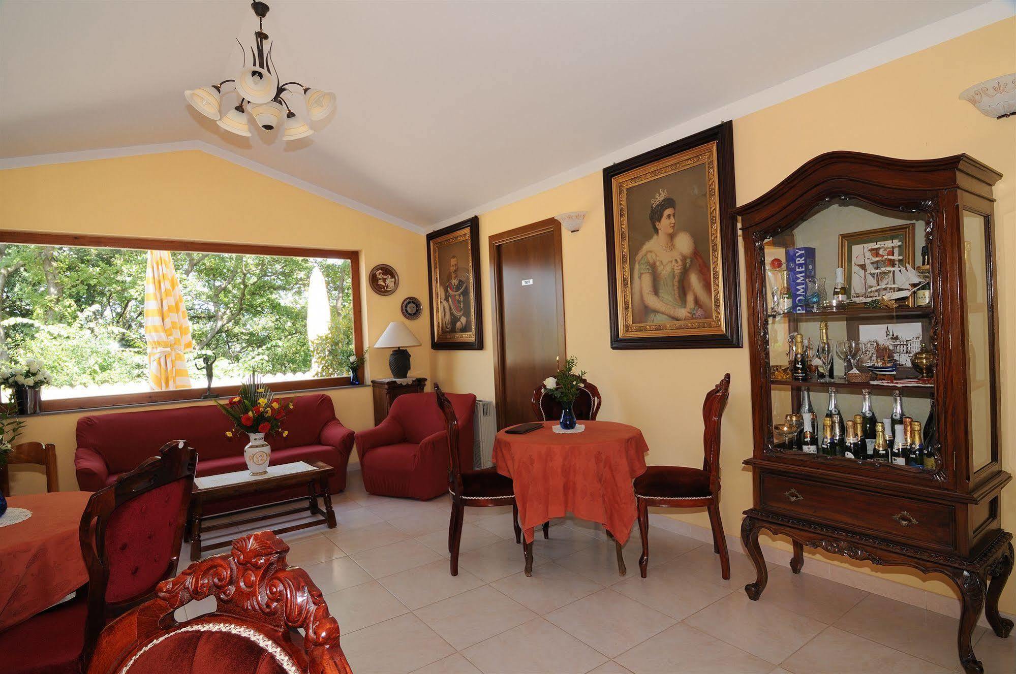 Hotel Villa La Colombaia Agropoli Extérieur photo